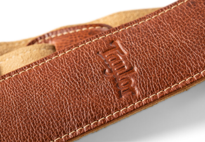 Taylor 2.5 Leather Strap Suede Back